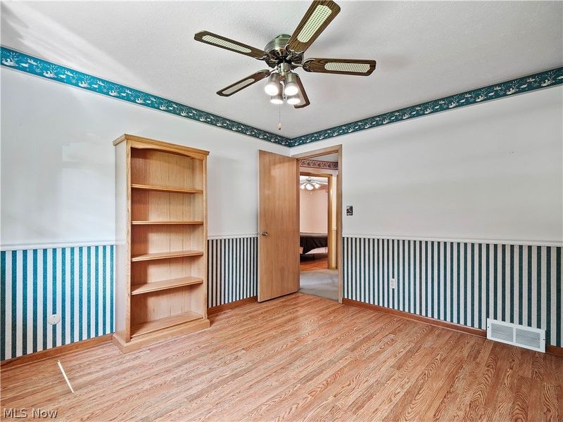 7930 Royalview Drive, Parma, OH 44129 Photo 37