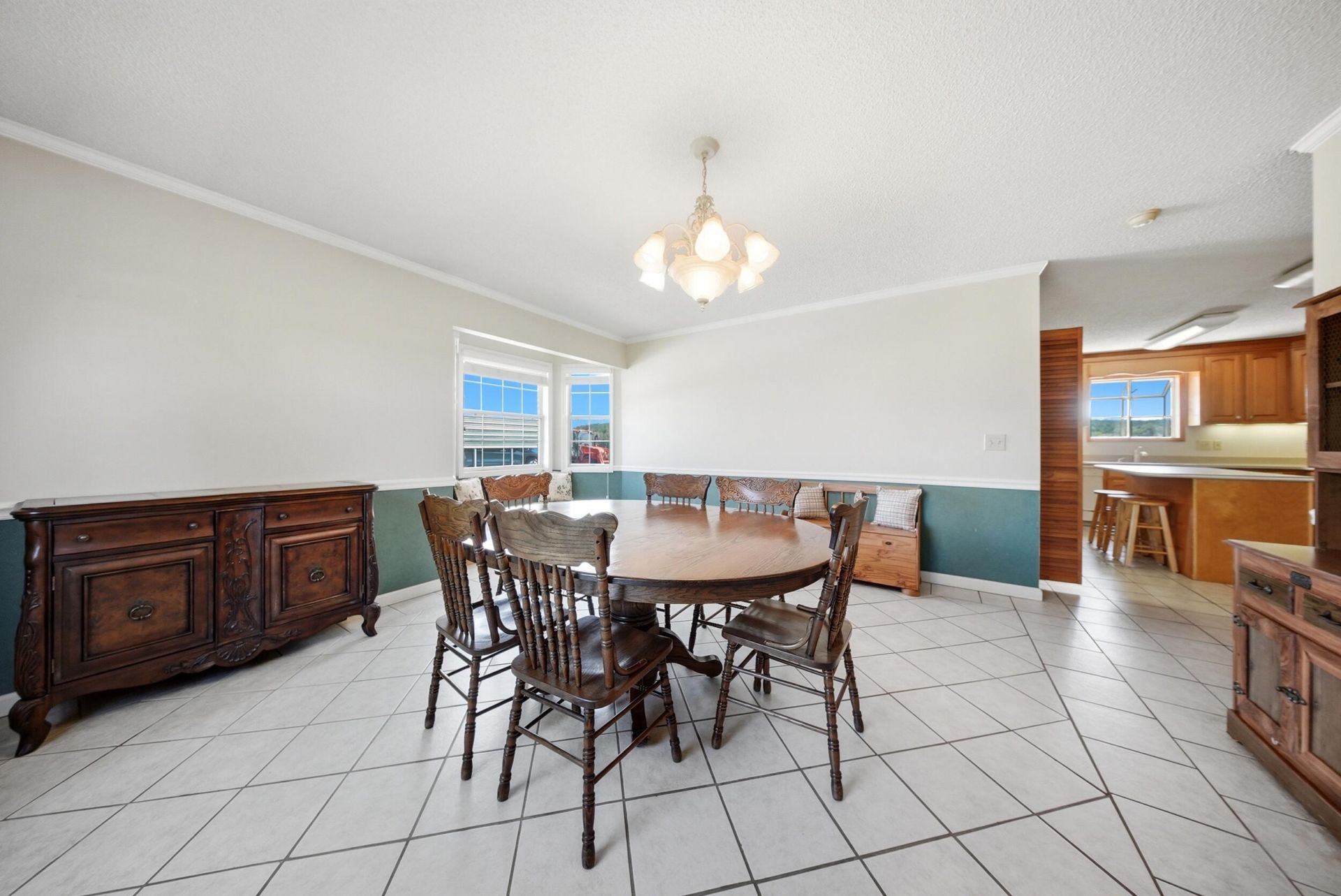 104 Addison Road Photo 16
