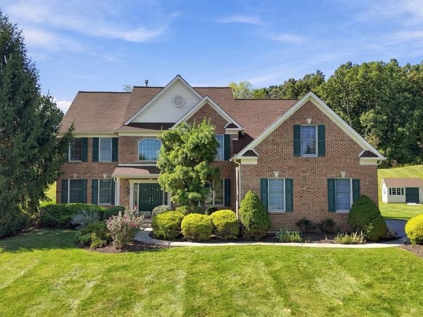 99 Salford Way, Telford, PA 18969 Main Photo