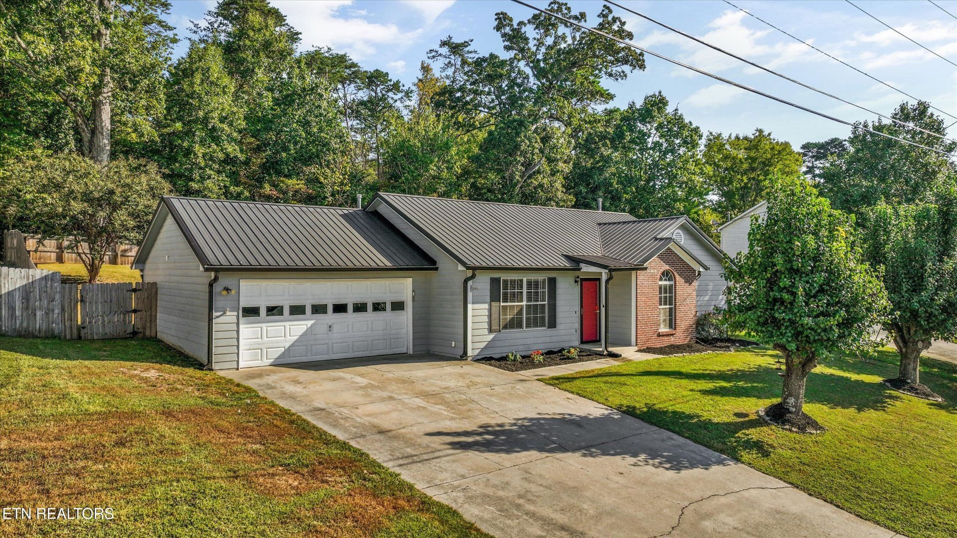 7349 Kilbridge Drive, Knoxville, TN 37924 Main Photo