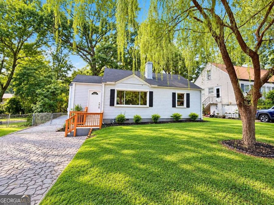 Property Image 4