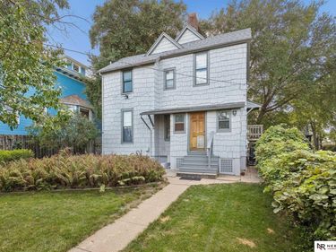 1019 S 30th Avenue, Omaha, NE 68105