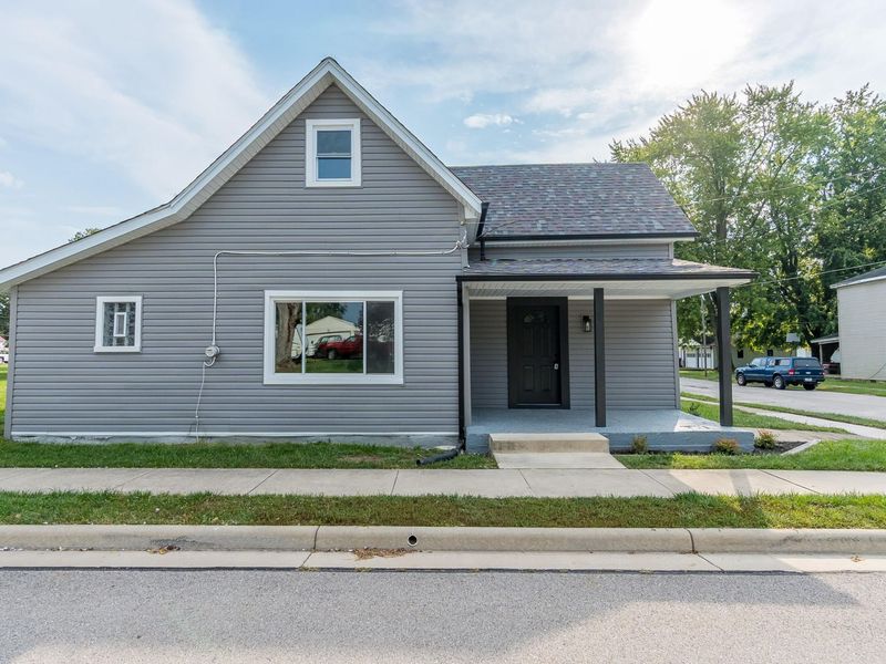 142 W James Street, Bradford, OH 45308 Photo 2