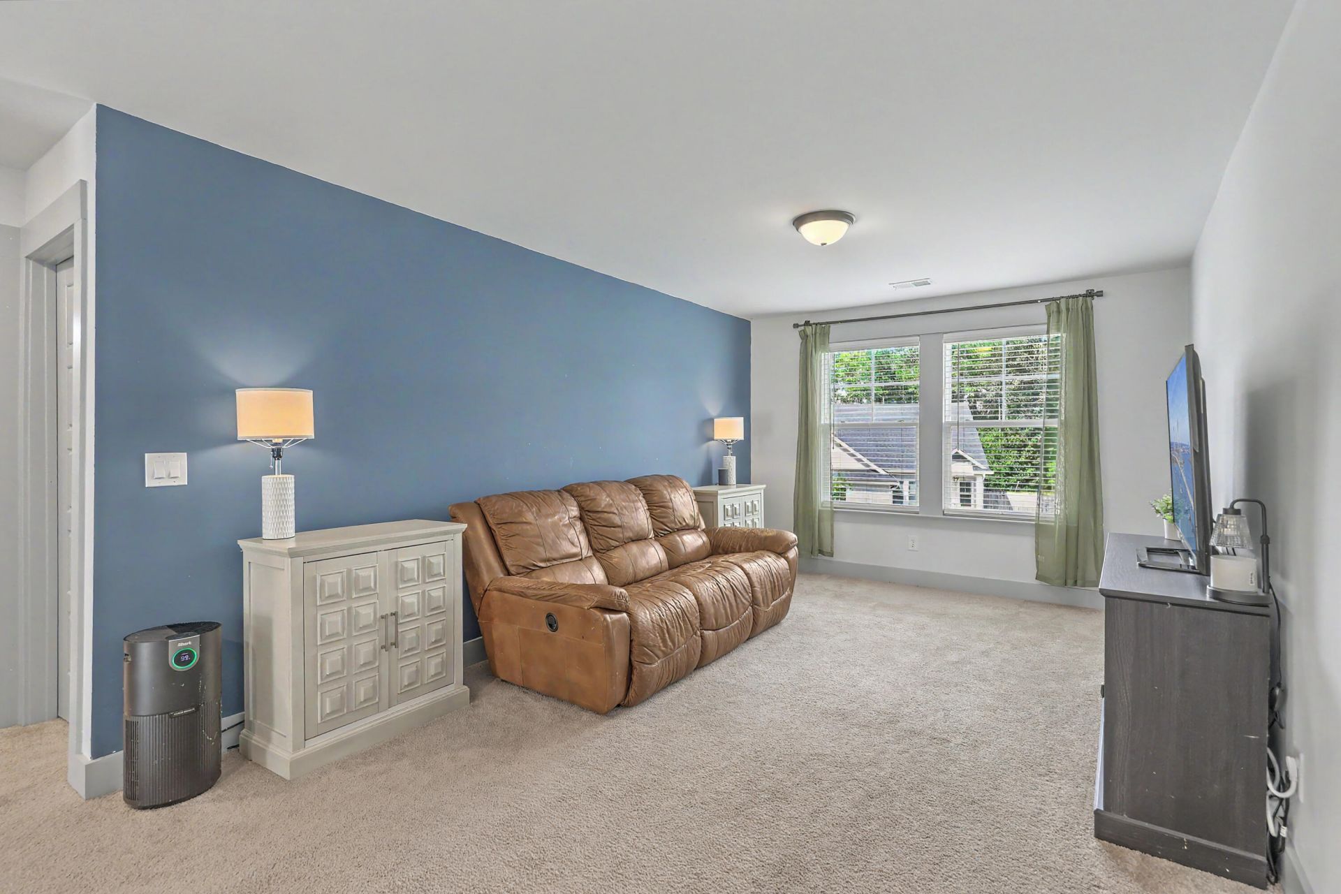 201 Whirlaway Drive Photo 27
