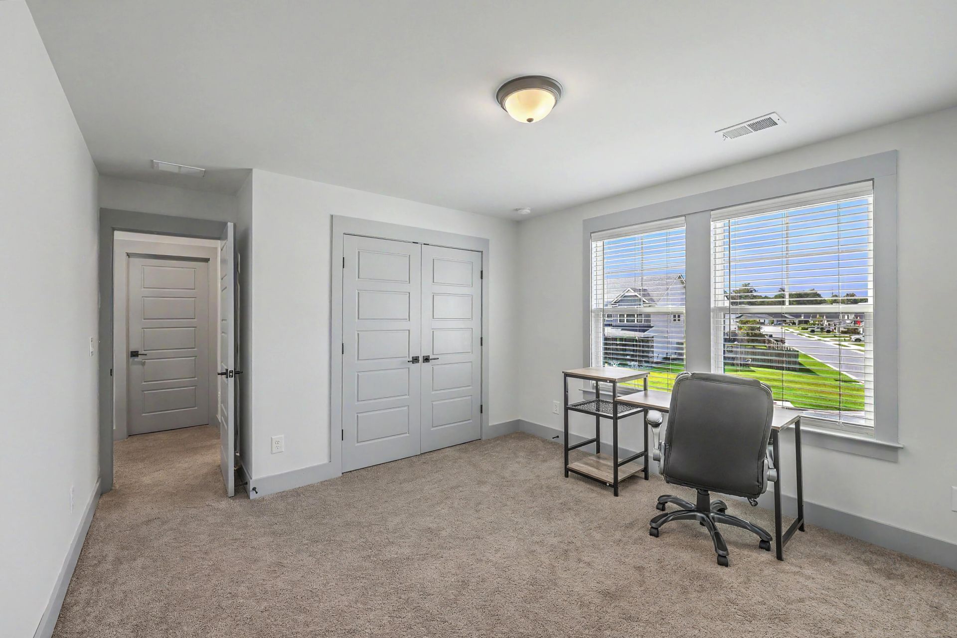 201 Whirlaway Drive Photo 40