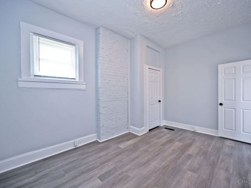 458 W McMicken Avenue, Cincinnati, OH 45214 Photo 27