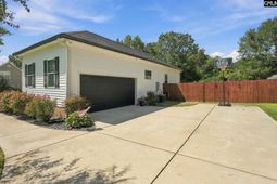 8 Willbrook Drive  photo 4