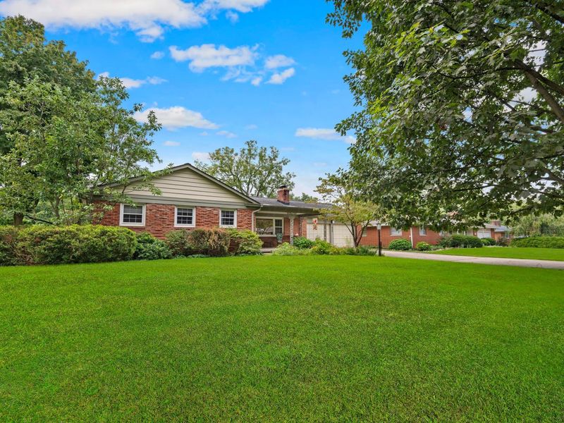 435 E Schreyer Place, Columbus, OH 43214 Photo 1