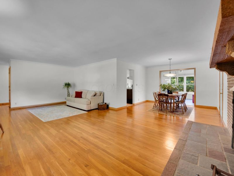 435 E Schreyer Place, Columbus, OH 43214 Photo 6