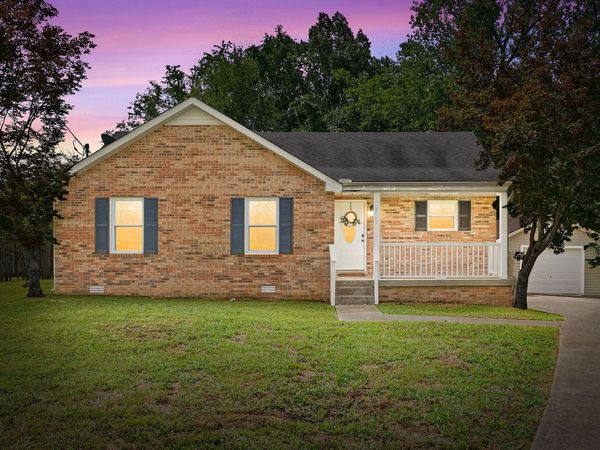 2701 E Copeland Court , Clarksville, TN 37042