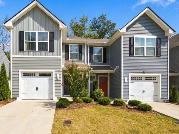 612 Woodall Ridge Dr , Lebanon, TN 37090