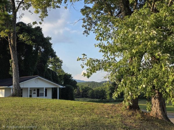 401 Main Street , Copperhill, TN 37317