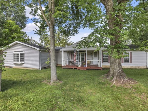 90 S Summit Ridge Drive SW, Reynoldsburg, OH 43068
