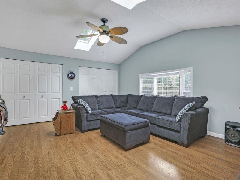 90 S Summit Ridge Drive SW, Reynoldsburg, OH 43068 Photo 10