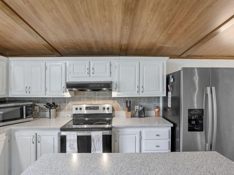 90 S Summit Ridge Drive SW, Reynoldsburg, OH 43068 Photo 18