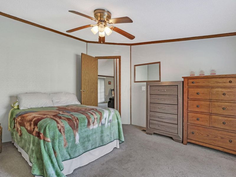 90 S Summit Ridge Drive SW, Reynoldsburg, OH 43068 Photo 34