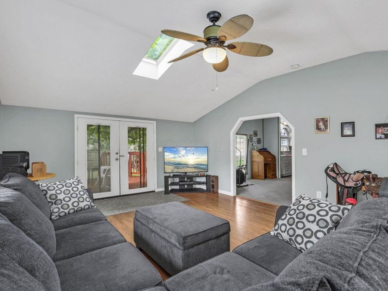 90 S Summit Ridge Drive SW, Reynoldsburg, OH 43068 Photo 8