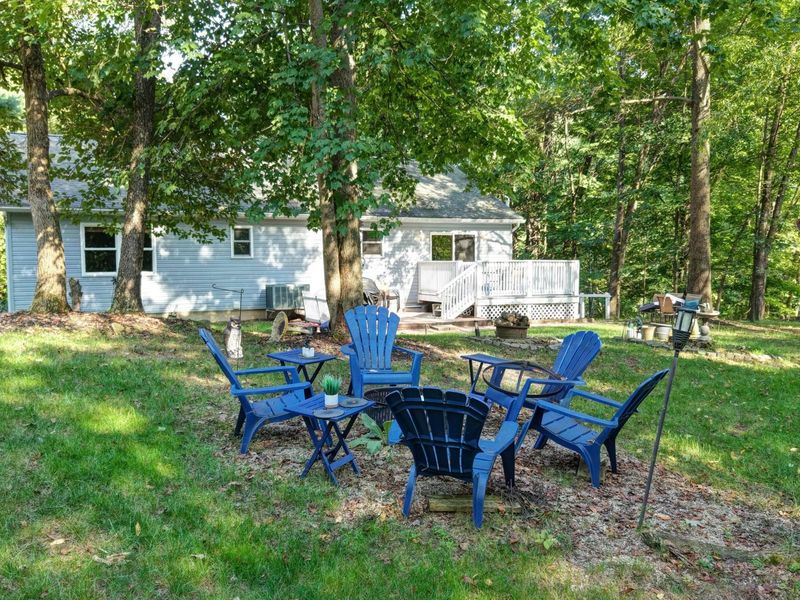 668 Floral Valley Drive E, Howard, OH 43028 Photo 11