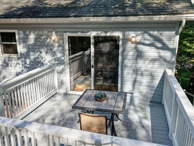668 Floral Valley Drive E, Howard, OH 43028 Photo 12