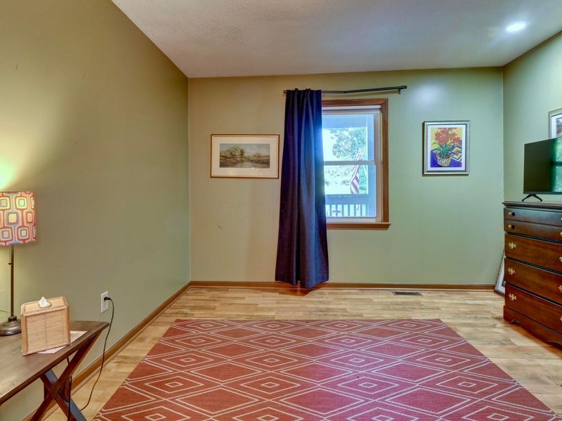 668 Floral Valley Drive E, Howard, OH 43028 Photo 39