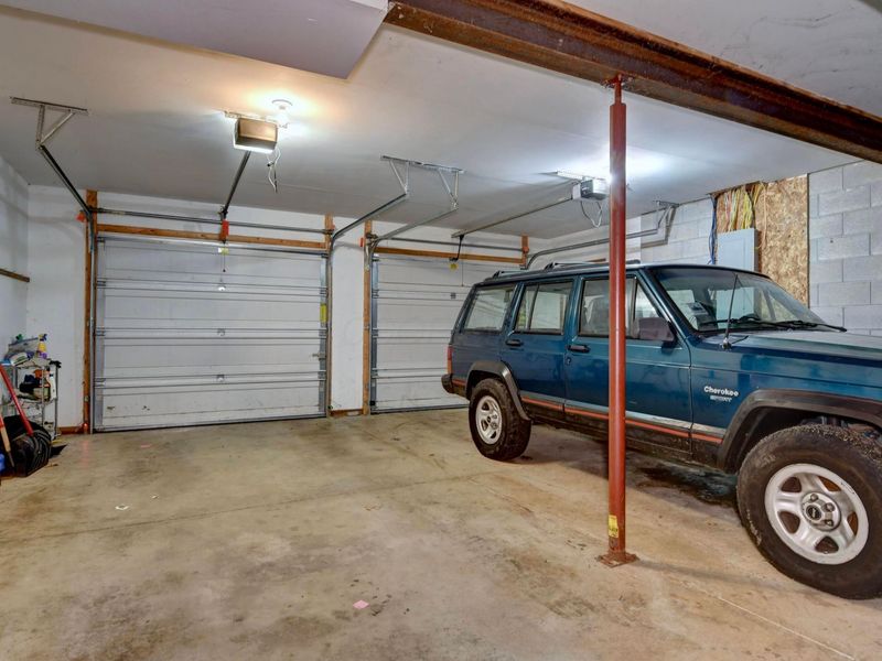 668 Floral Valley Drive E, Howard, OH 43028 Photo 49