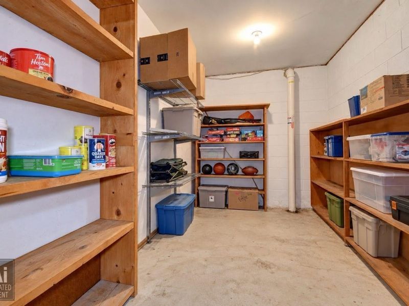 668 Floral Valley Drive E, Howard, OH 43028 Photo 53