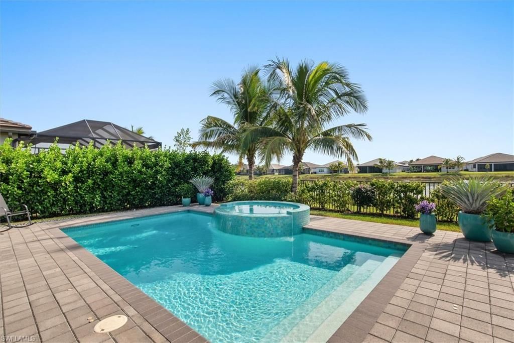 12044 Oleander Ave, Naples, FL 34120 Photo