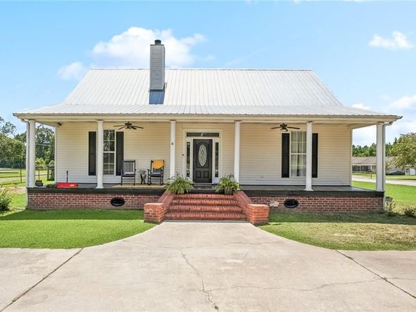 1512 SUNSET Drive , Bogalusa, LA 70427