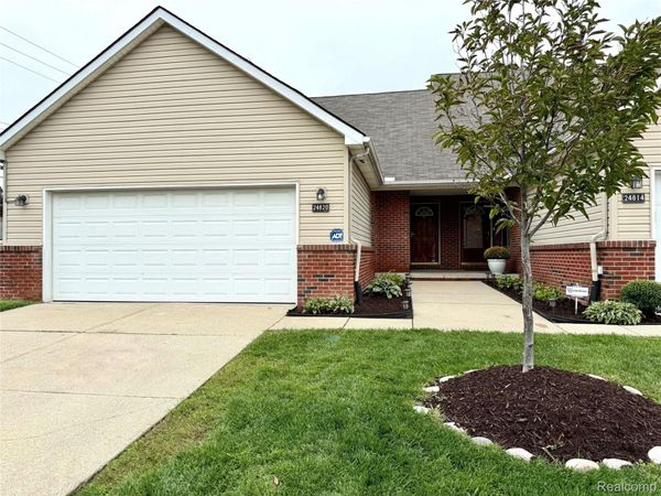 24820 Ashley Court , Redford Township, Mi 48239