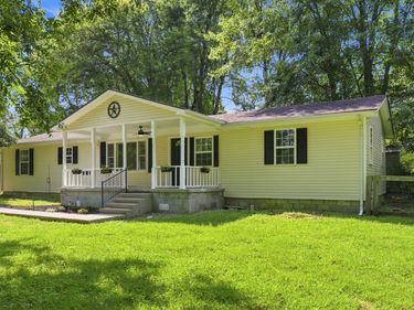 1191 Scaffold Cane Road, Berea, KY 40403