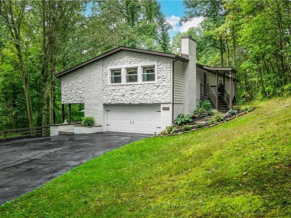 11385 State Route 82 , Hiram, OH 44234