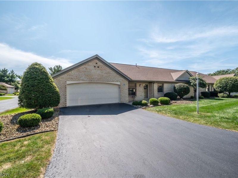 820 Southwestern Run, Unit 57, Poland, OH 44514 Photo 1