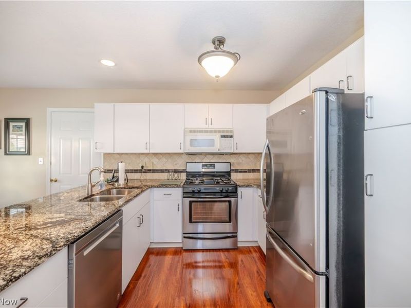 820 Southwestern Run, Unit 57, Poland, OH 44514 Photo 7