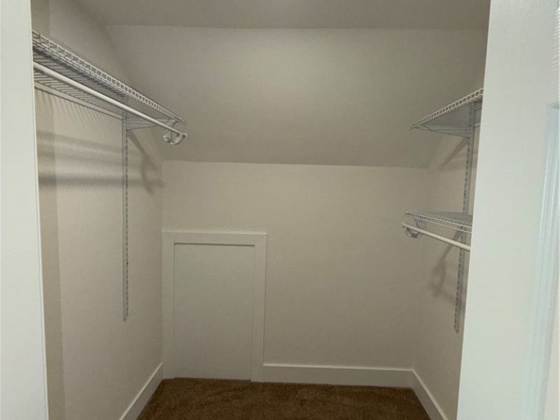 3976 E 190th Street, Cleveland, OH 44122 Photo 13
