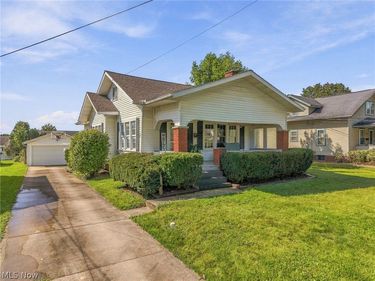 324 Woodrow Street NW, North Canton, OH 44720
