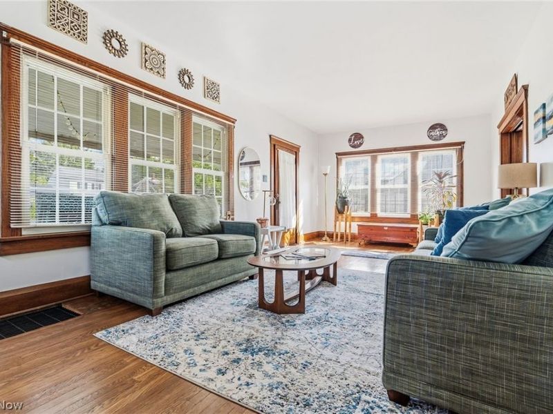 324 Woodrow Street NW, North Canton, OH 44720 Photo 5