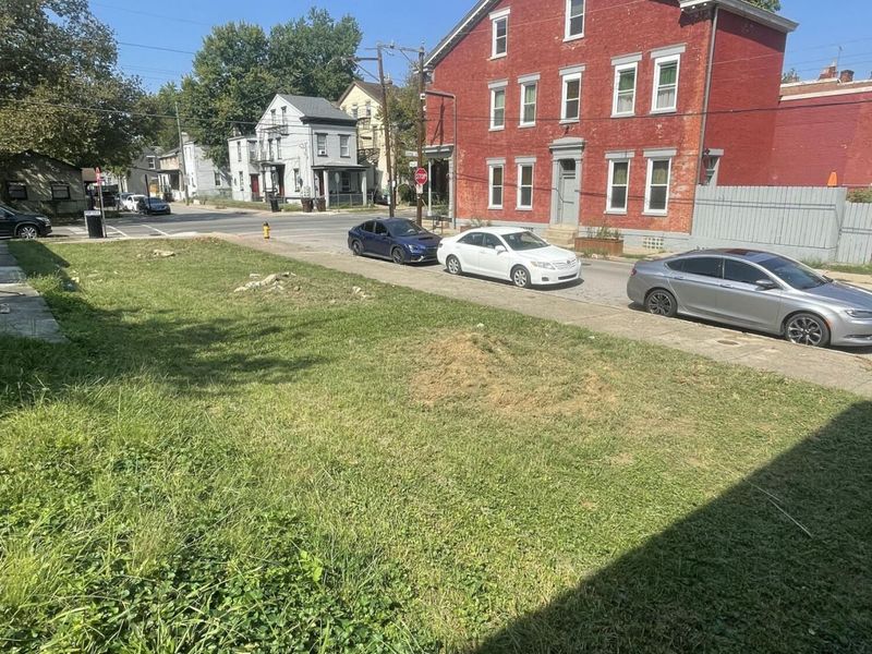 1322 Greenup Street, Covington, KY 41011 Photo 4