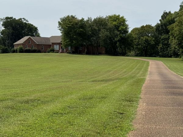 758 Guill Rd , Mount Juliet, TN 37122