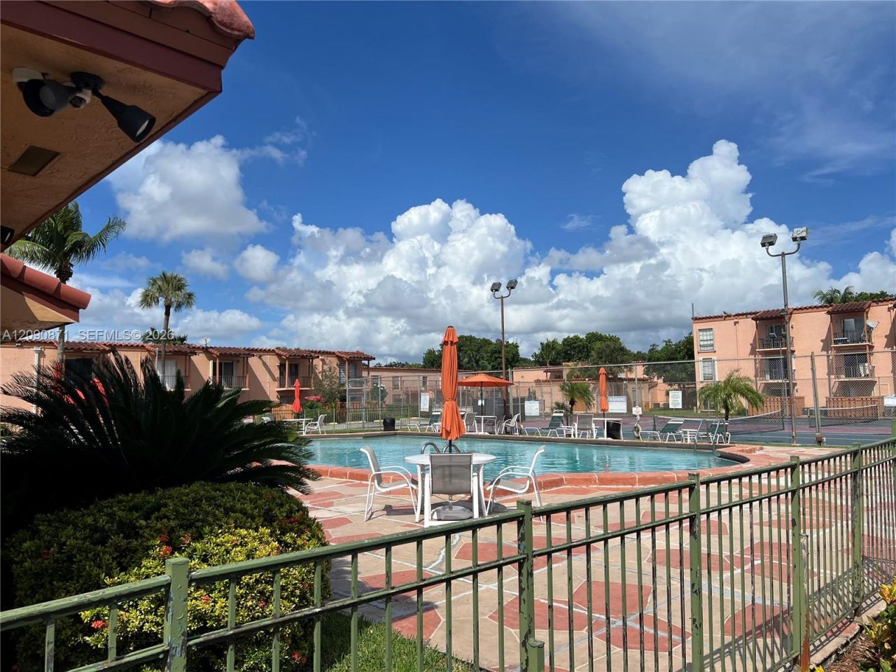 7200 Fairway Dr , Unit H5, Miami Lakes, FL 33014 Photo