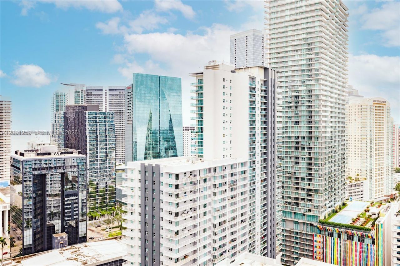 1111 SW 1st Ave , Unit 3216, Miami, FL 33130 Photo