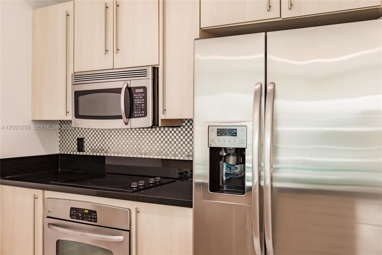 1111 SW 1st Ave , Unit 3216, Miami, FL 33130 Photo