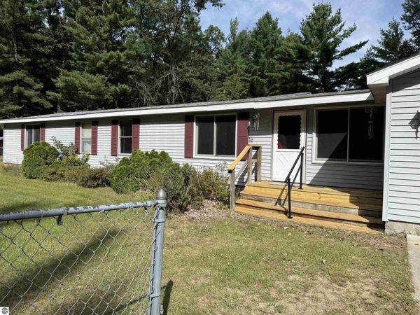 3068 Gladwin Road S, Prudenville, MI 48651