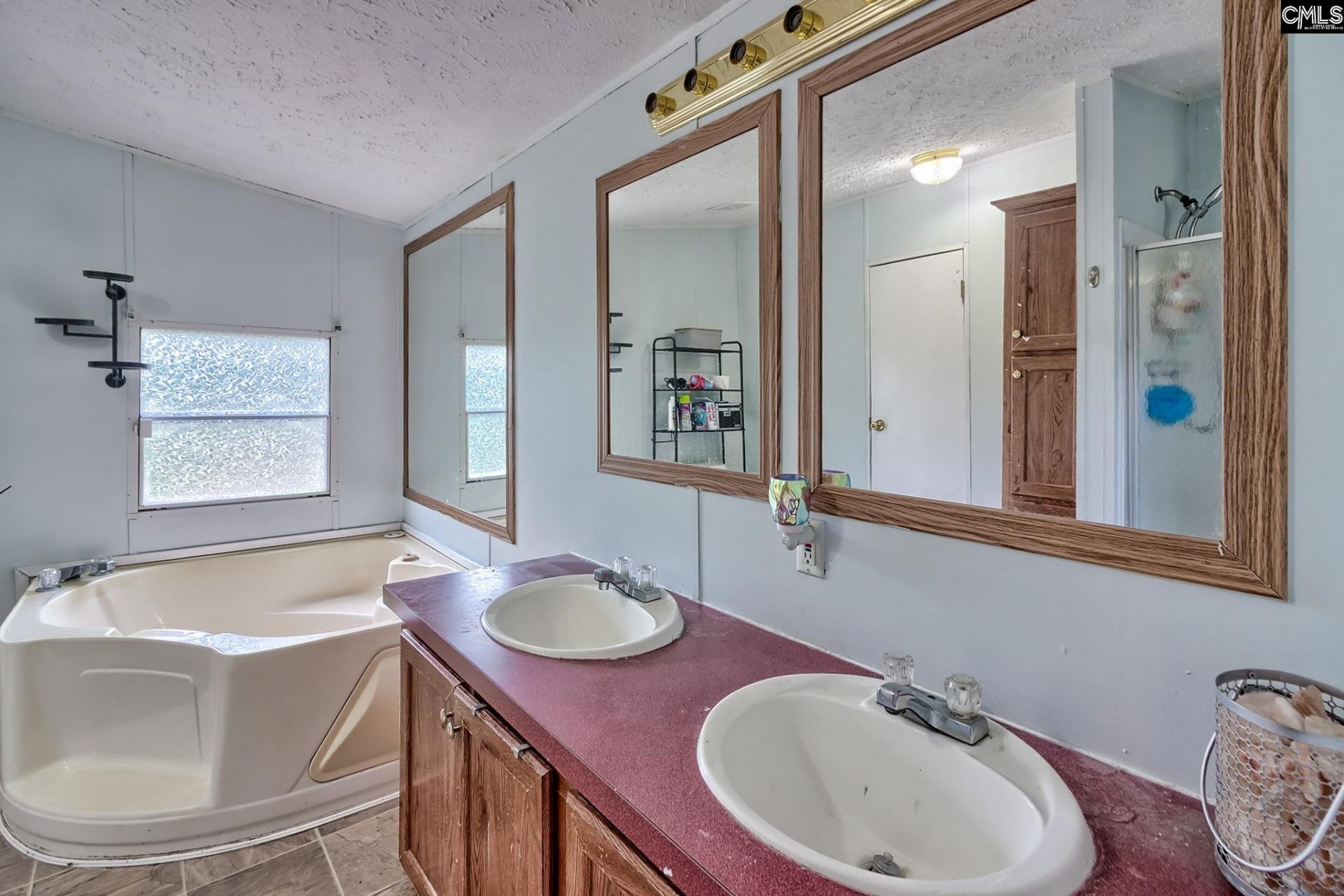 113 Tamara Lane  Photo 24
