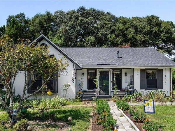 832 Laurie Court, Mobile, AL 36695