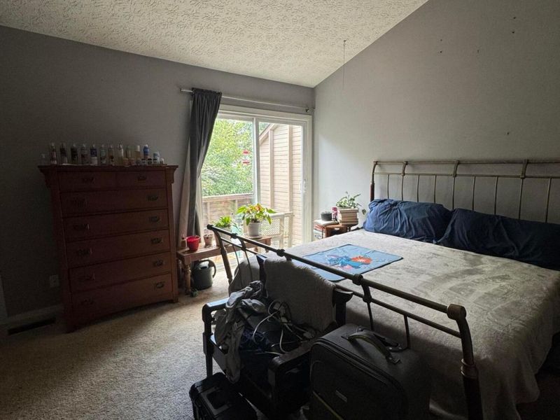 3251 Donalda Court , Columbus, OH 43231 Photo 6