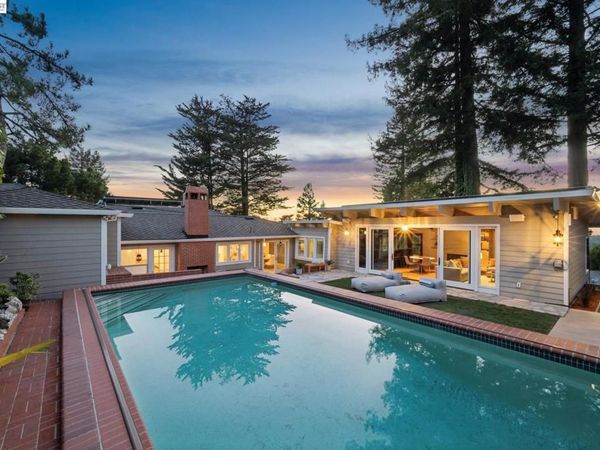 6427 ASCOT DR, Oakland, CA 94611