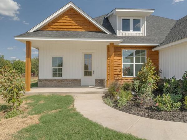 1900 cattle Drive, Guthrie, OK 73044