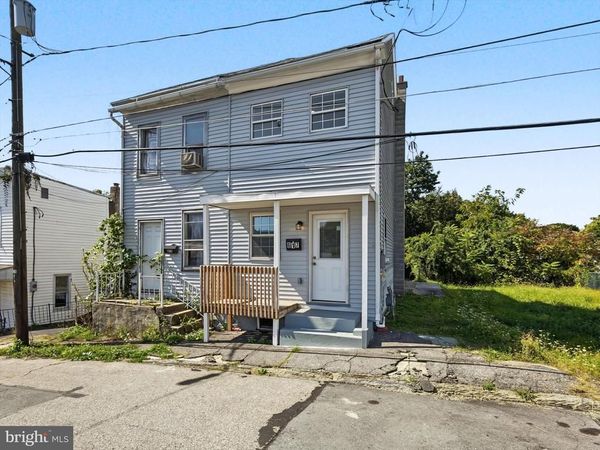 617 N 7TH STREET , POTTSVILLE, PA 17901