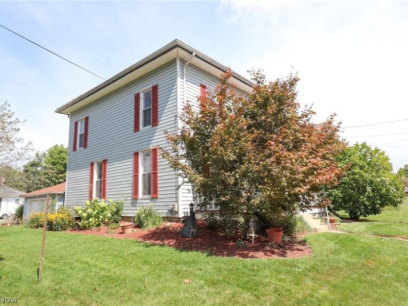 115 Burbank Street, Creston, OH 44217 Photo 3