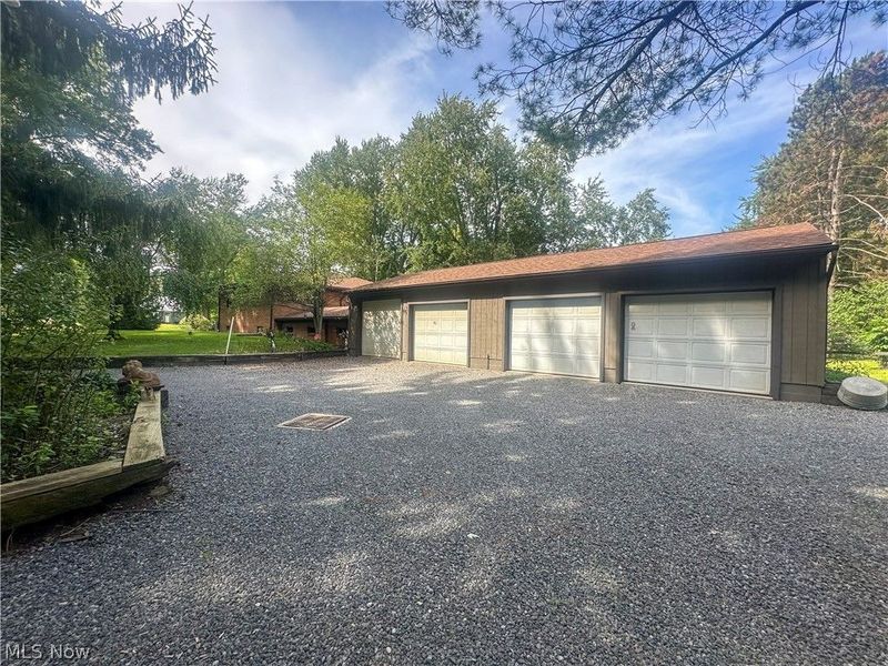 7706 State Route 46, Cortland, OH 44410 Photo 3